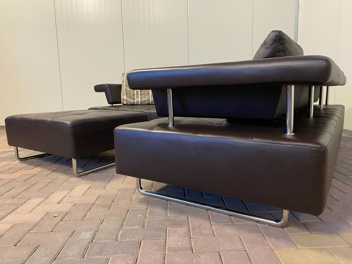 GRATIS LEVERING HEEL BENELUX + DACH Montel Bruin Echt Leer Hoekbank met Poef