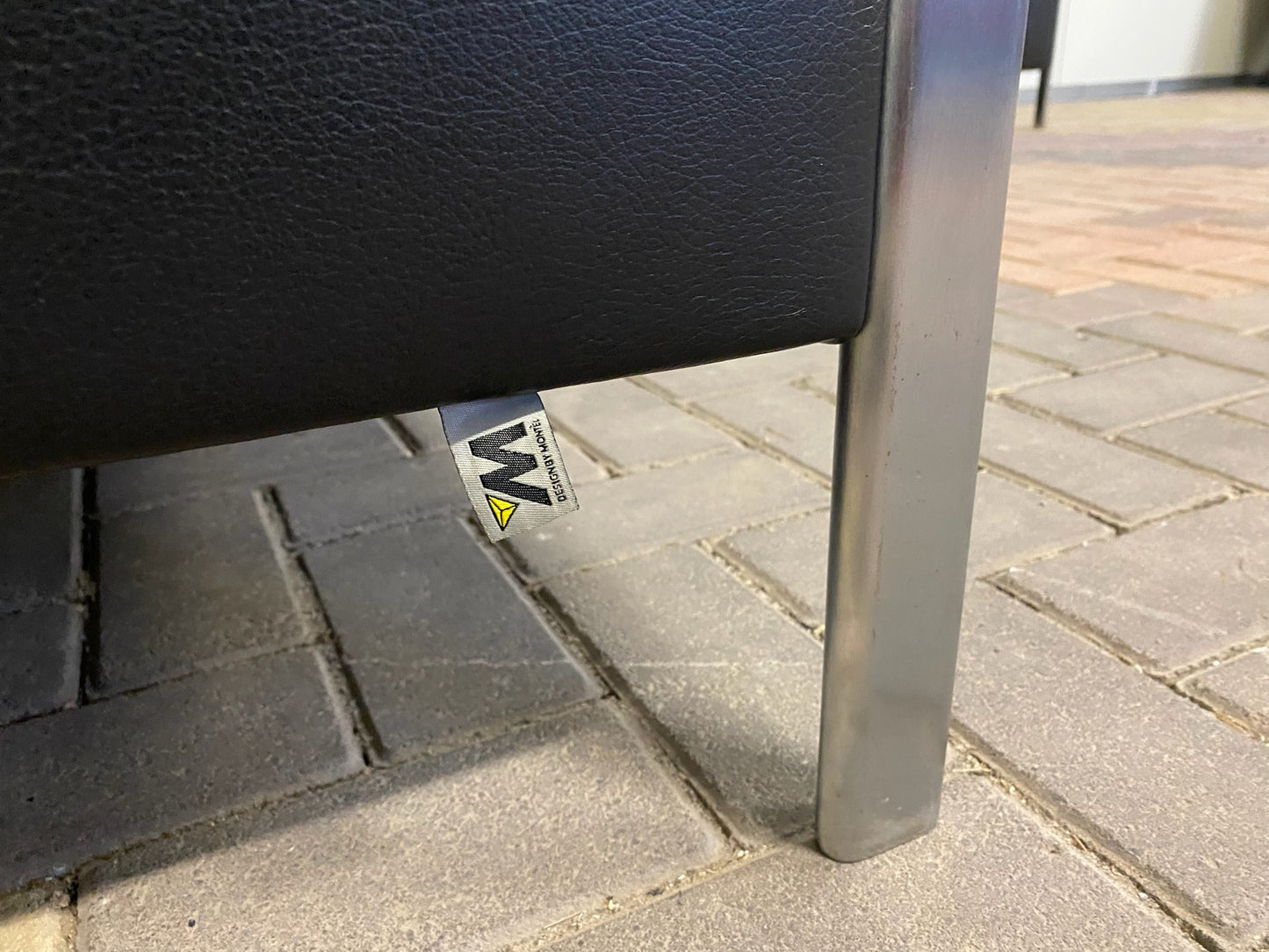 GRATIS LEVERING HEEL BENELUX + DACH Montel Zwart Leer Bankstel 3+2,5 Zits