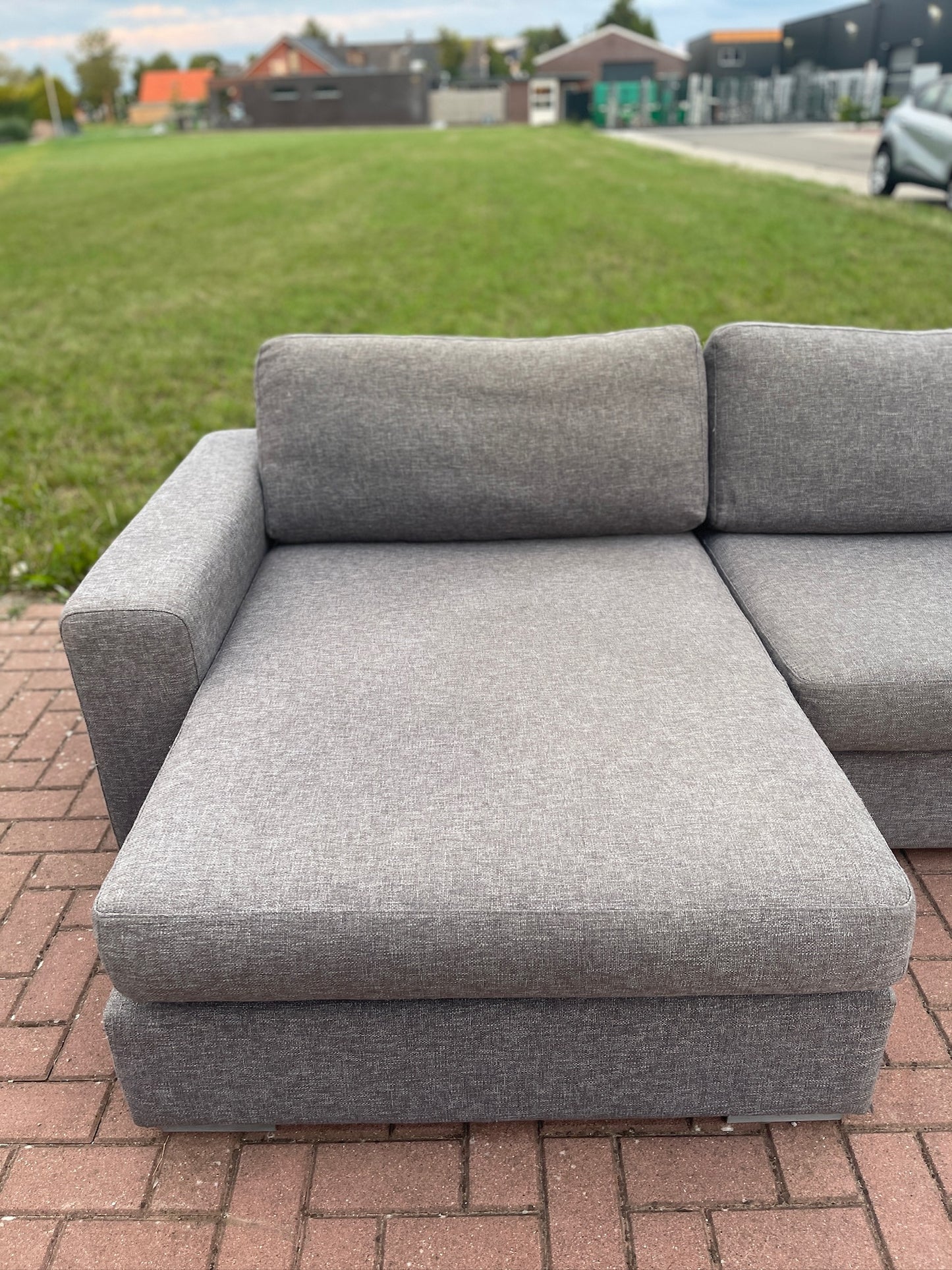 GRATIS LEVERING HEEL BENELUX + DACH N-joy Grijs Stoffen Hoekbank met Lounge Links