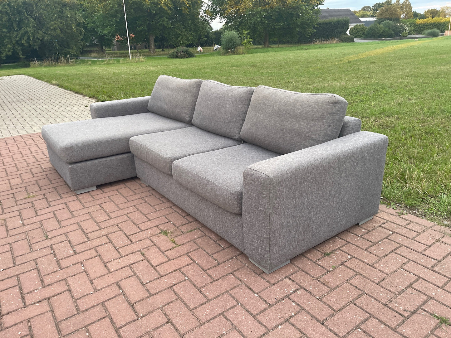 GRATIS LEVERING HEEL BENELUX + DACH N-joy Grijs Stoffen Hoekbank met Lounge Links