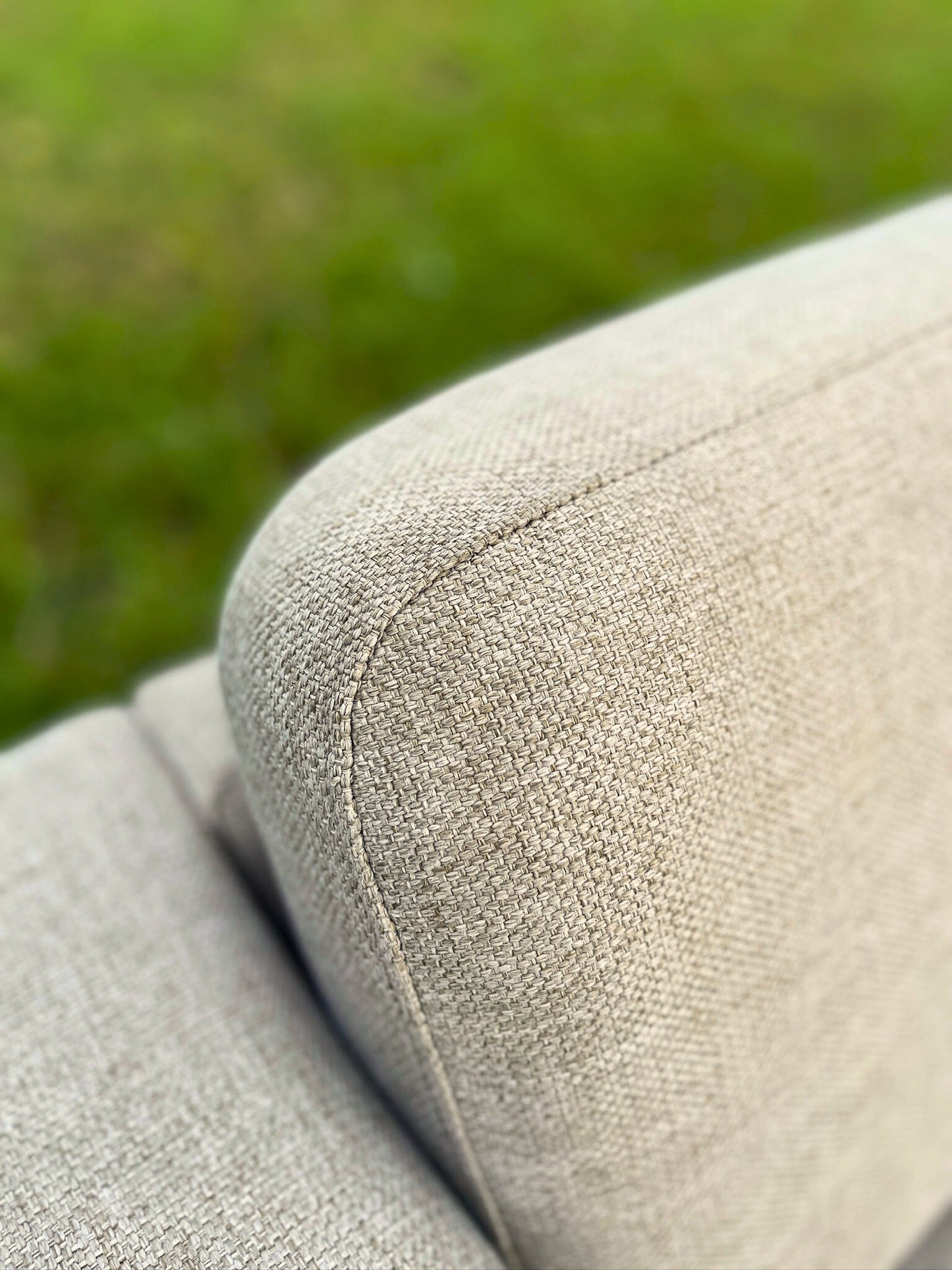 GRATIS LEVERING HEEL BENELUX + DACH Montel U-vormige Stoffen Hoekbank met brede Zitting