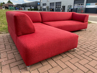 Leolux Faya Lobi hoekbank in het rood– Premium comfort en luxe design-Gratis Levering