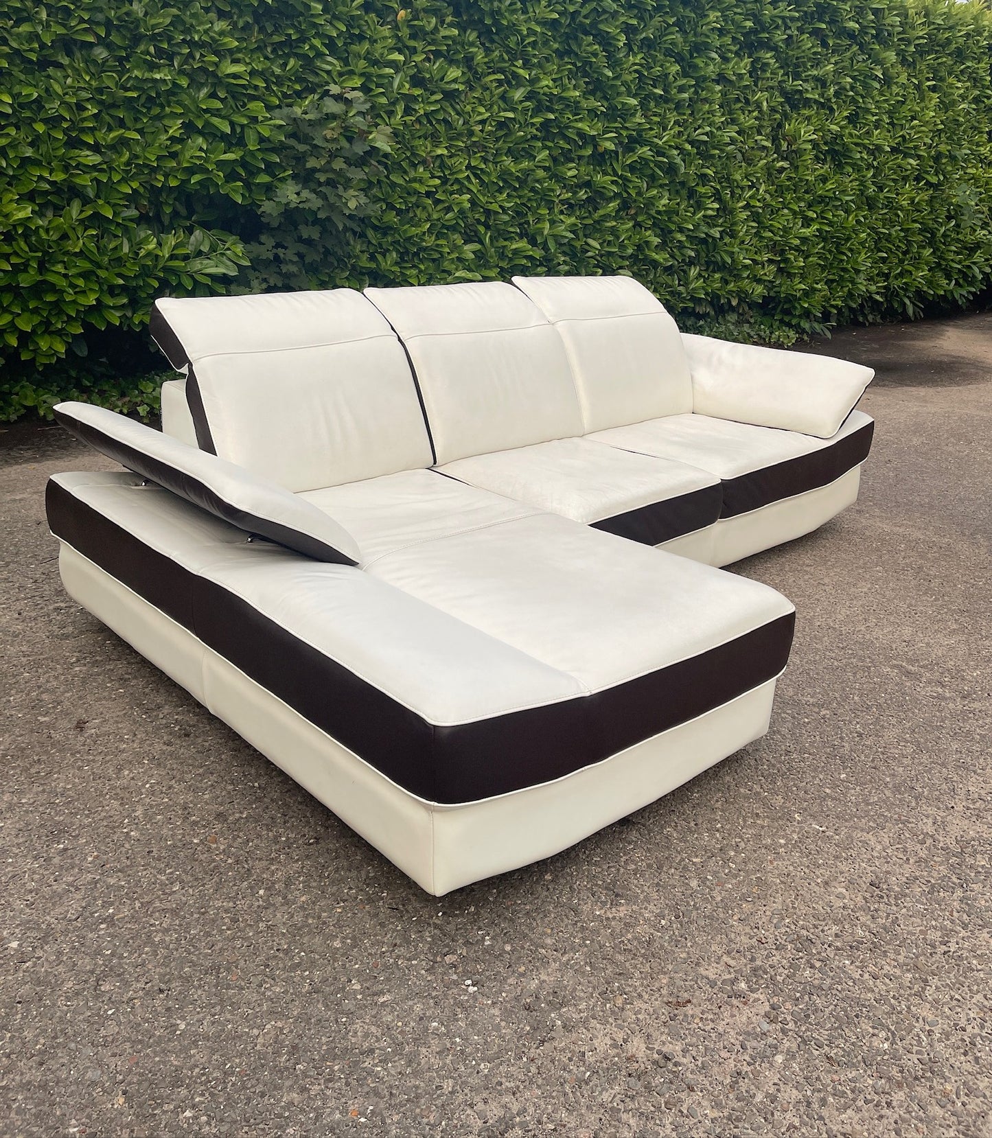 GRATIS LEVERING HEEL BENELUX + DACH Chateau d'Ax Echt Leer Hoekbank