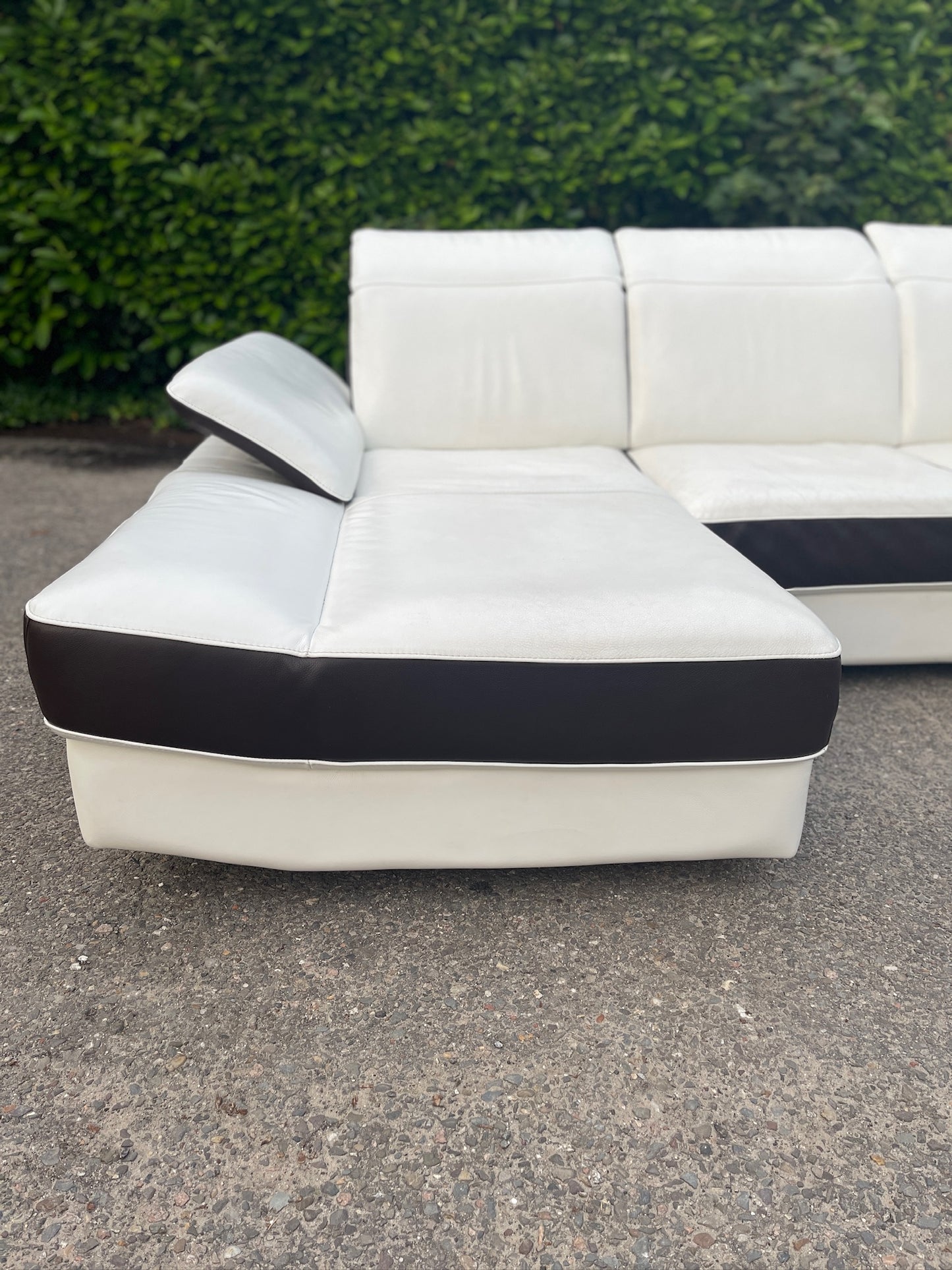 GRATIS LEVERING HEEL BENELUX + DACH Chateau d'Ax Echt Leer Hoekbank