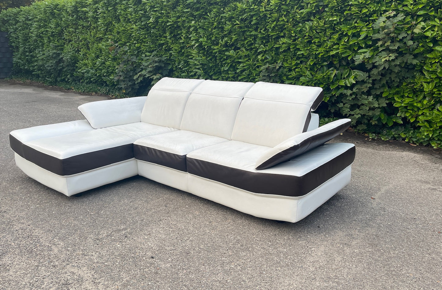 GRATIS LEVERING HEEL BENELUX + DACH Chateau d'Ax Echt Leer Hoekbank