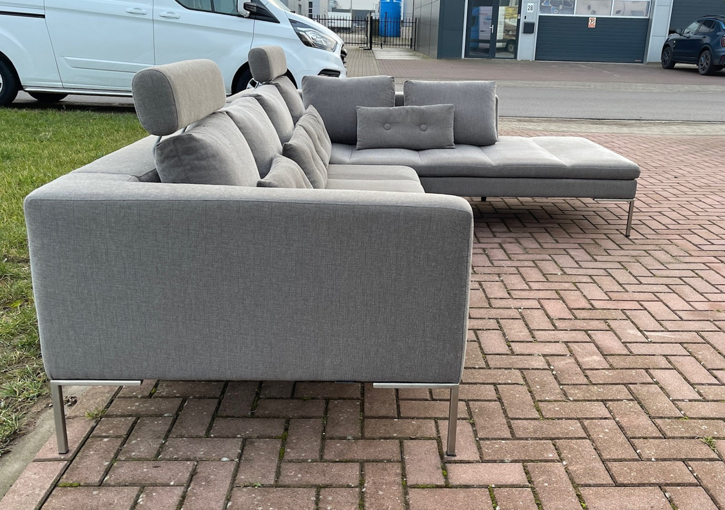 GRATIS LEVERING HEEL BENELUX + DACH Montel Grijs Stoffen Hoekbank