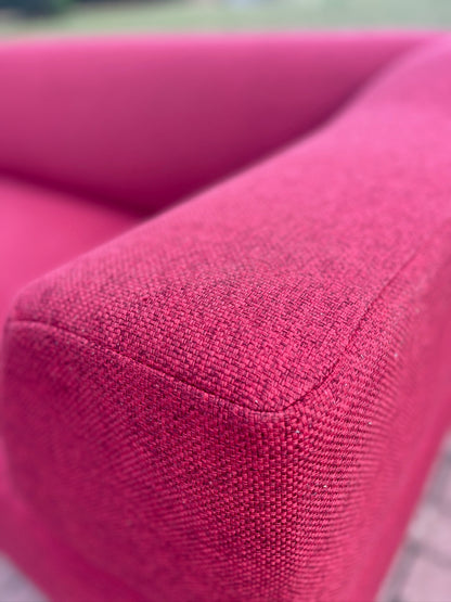 Leolux Faya Lobi hoekbank in het rood– Premium comfort en luxe design-Gratis Levering