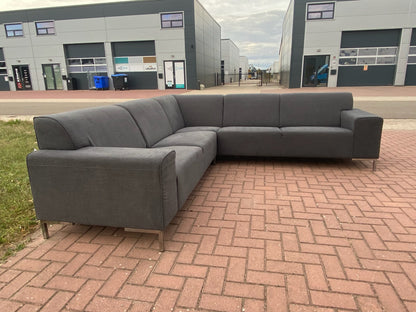 GRATIS LEVERING HEEL BENELUX + DACH Mooie Grijze Stoffen Hoekbank