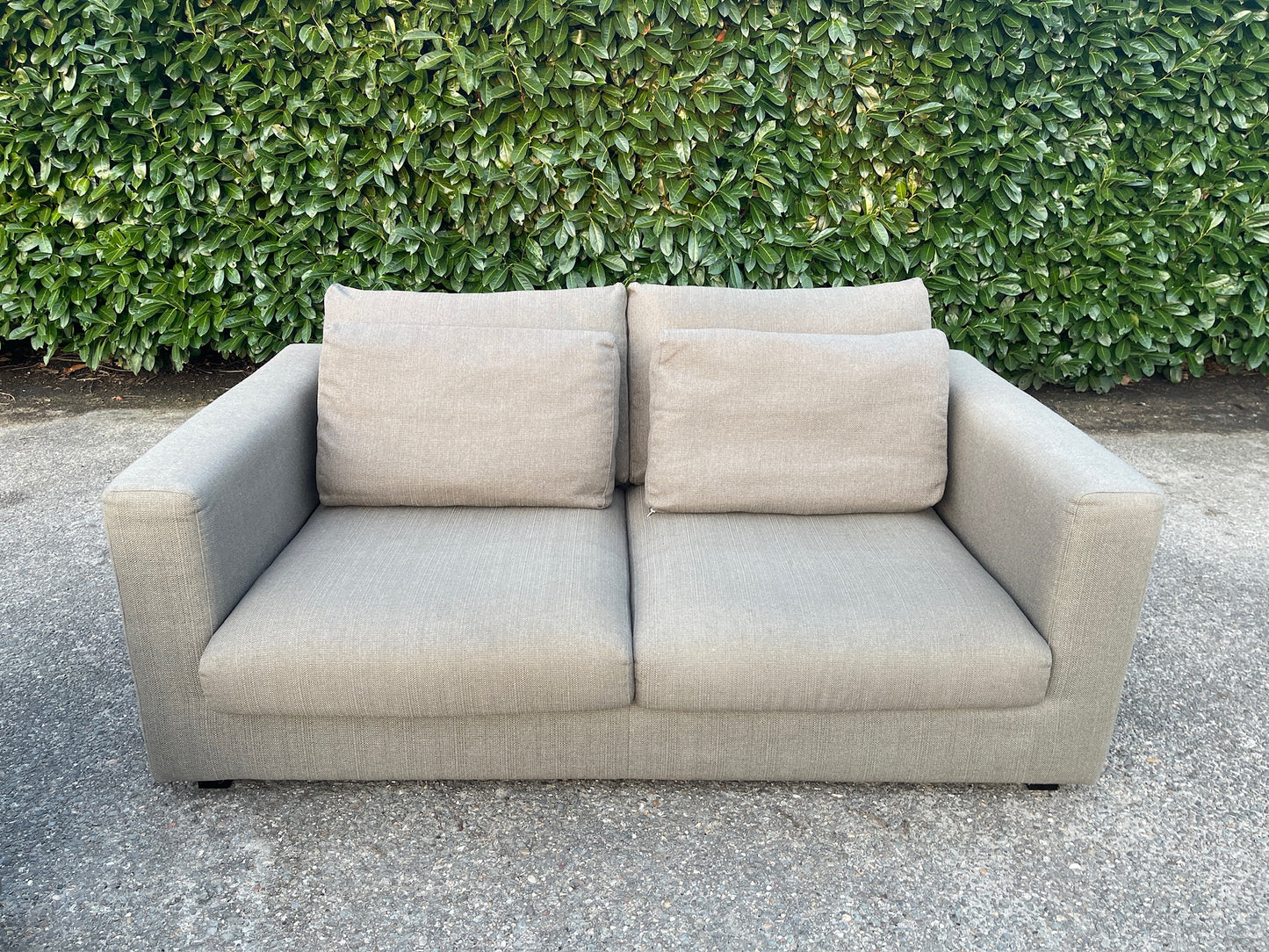 GRATIS LEVERING HEEL BENELUX + DACH Taupe VIP Seats 2x 2,5-zits Stoffen Bankstel