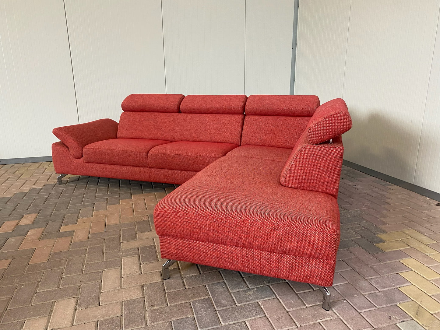 GRATIS LEVERING HEEL BENELUX + DACH Mooi Rode Stoffen Hoekbank