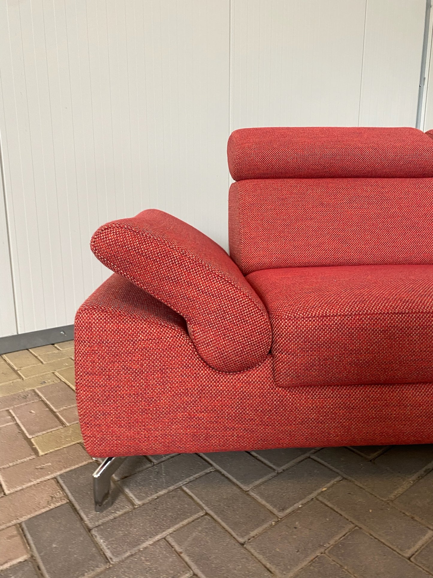 GRATIS LEVERING HEEL BENELUX + DACH Mooi Rode Stoffen Hoekbank