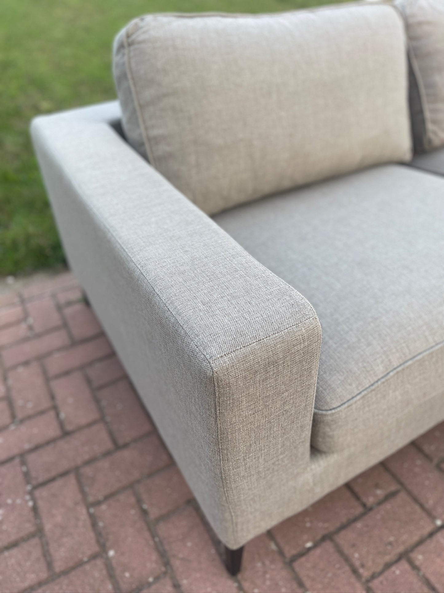 GRATIS LEVERING HEEL BENELUX + DACH Mooie Grijze Stoffen Hoekbank