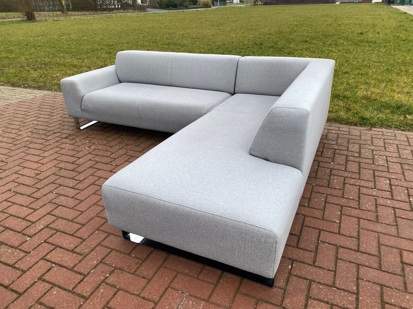 Montel Grijze Stoffen Hoekbank – Ruim loungecomfort – Modern & stijlvol – Gratis Levering NL & BE