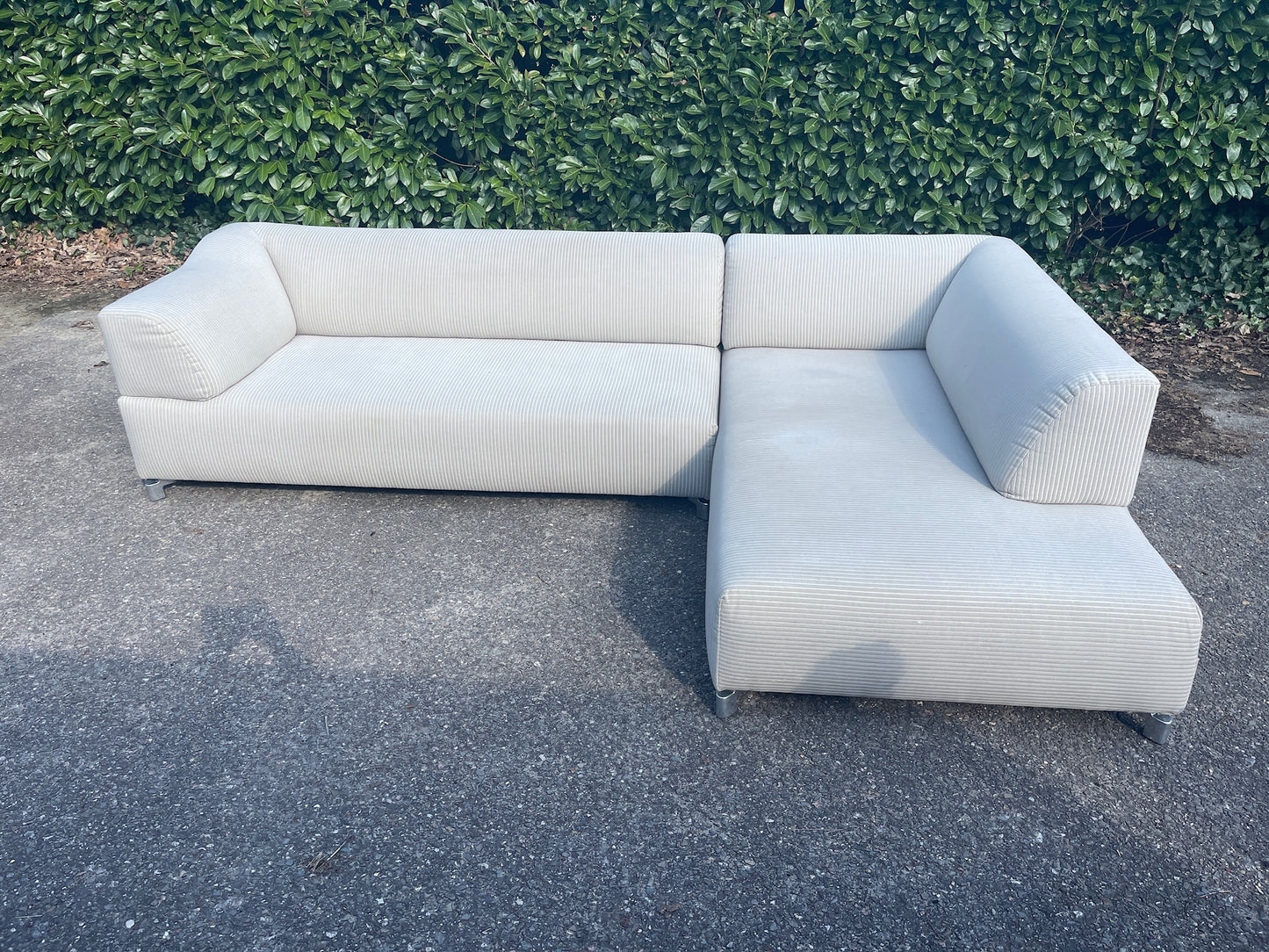 Leolux Faya Lobi Design Hoekbank– Luxe Ribstof–Iconisch Nederlands Design–Gratis Levering