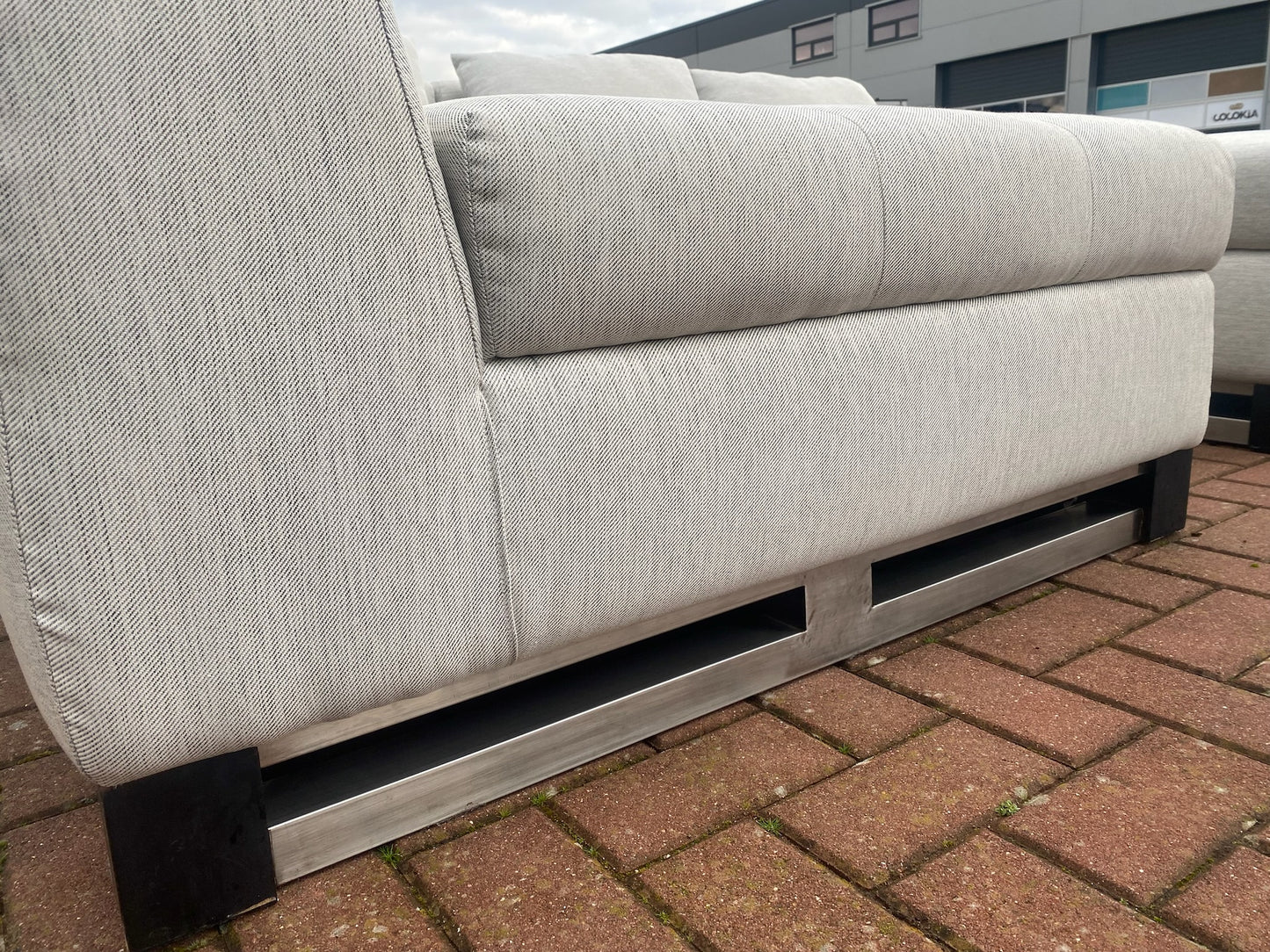 Grijze Stoffen Hoekbank met Hocker–Ruim Lounge Comfort–Gratis Levering