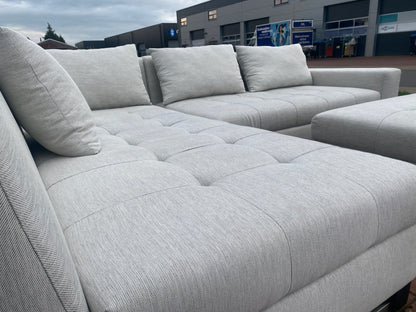 Grijze Stoffen Hoekbank met Hocker–Ruim Lounge Comfort–Gratis Levering