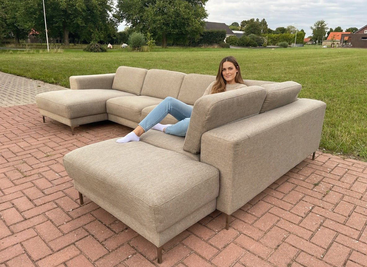 GRATIS LEVERING HEEL BENELUX + DACH Montel U-vormige Stoffen Hoekbank met brede Zitting