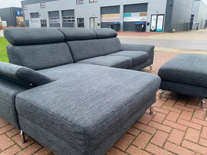 GRATIS LEVERING HEEL BENELUX + DACH Montel Grjs Stoffen Hoekbank + Hocker