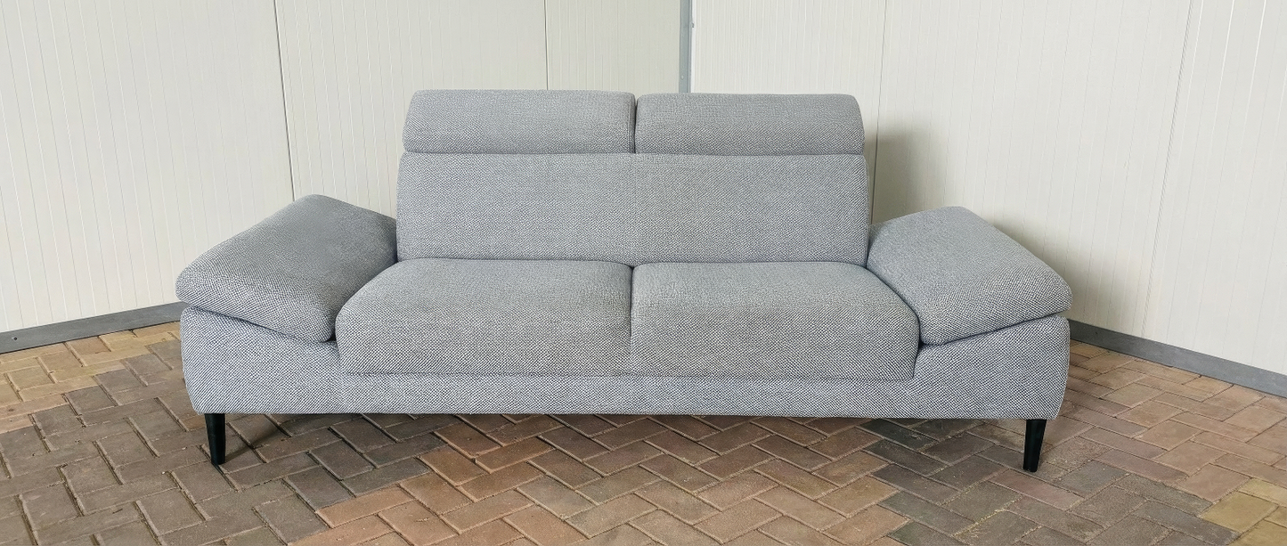 Montel Grijze 3-zitsbank met Verstelbare Hoofdsteun